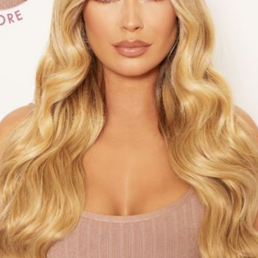 Lullabellz 22 inch nwt 5 pc clip in hair extension in golden blondepics. Wavy